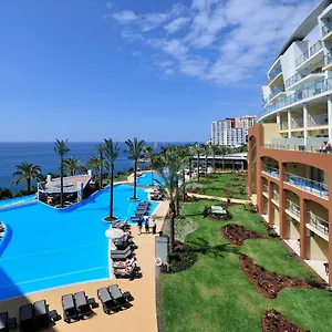 Pestana Promenade Ocean Hotel